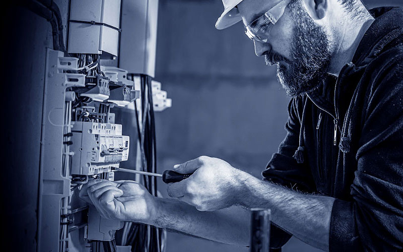 1 x Elektriker und 1 x Trockenbauer in 85356 Freising (P0026410)